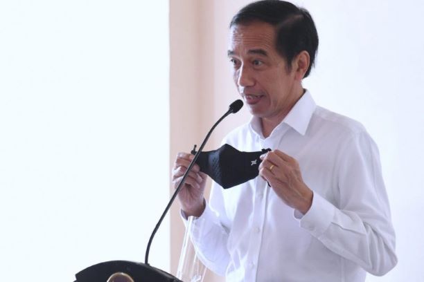 Jokowi Minta Dokter Indonesia Adaptif dengan Teknologi Baru