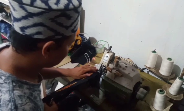 Jelang Ramadan, Omzet Perajin Peci Kain Tenun Troso di Jepara Naik 100%