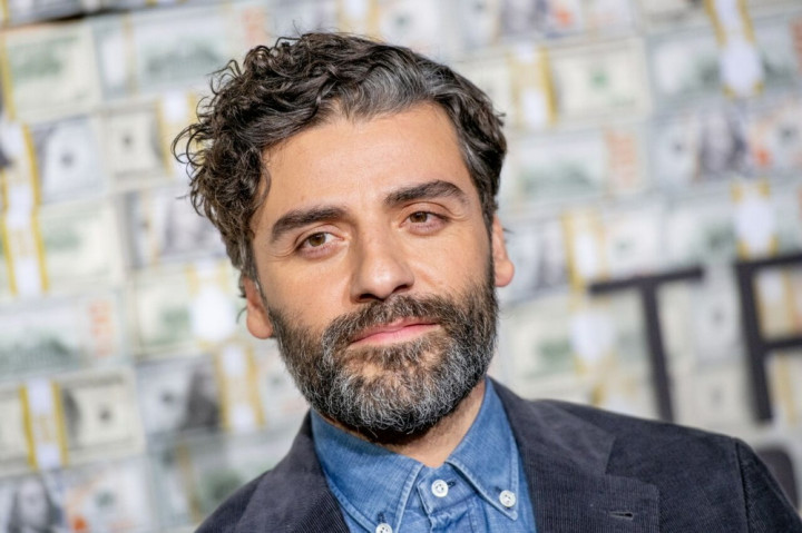 Oscar Isaac Ungkap Perkembangan Film Metal Gear Solid