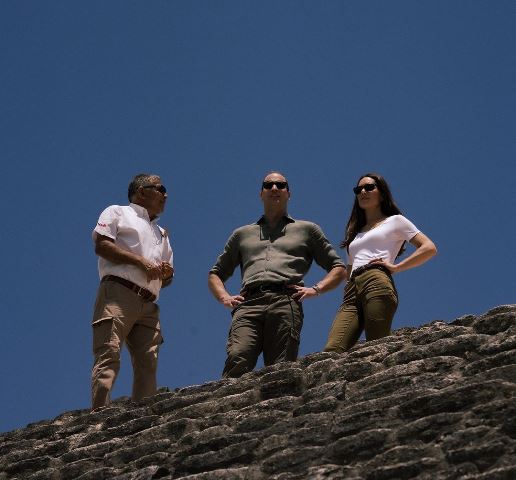 Aksi Kate Middleton Mendaki 'Istana Langit' di dalam Hutan Belize Ala Lara Croft
