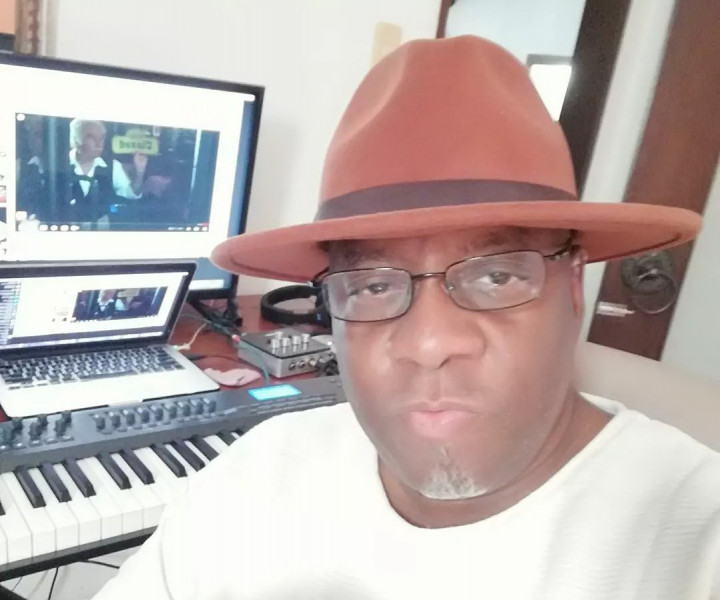 Tercium Bau dari Rumahnya, Keith Martin Disebut Sudah Meninggal Selama Seminggu