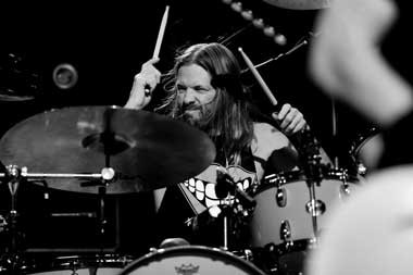 Taylor Hawkins Drummer Foo Fighters Meninggal Dunia
