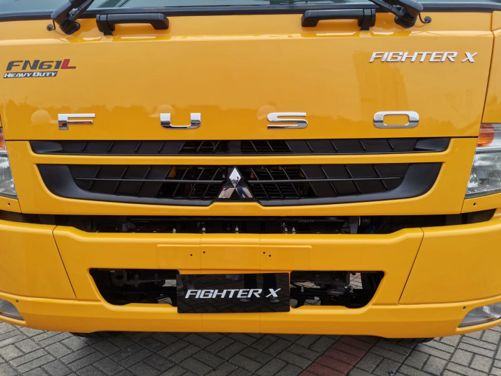 Mitsubishi Fuso Euro 4 Minum Solar Busuk, Garansi <i>Case by Case</i>