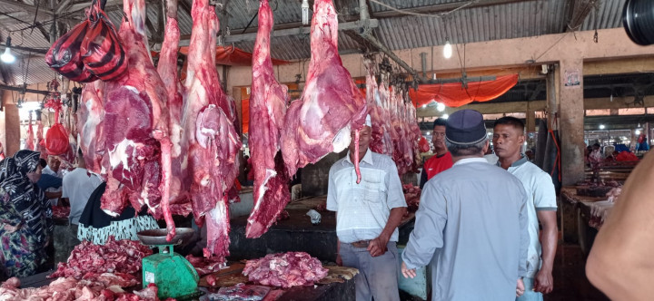Harga Daging dan Kebutuhan Pokok di Aceh Naik