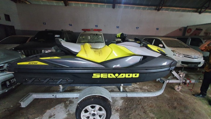 KPK Lelang 2 Jetski Eks Gubernur Sulsel Nurdin Abdullah