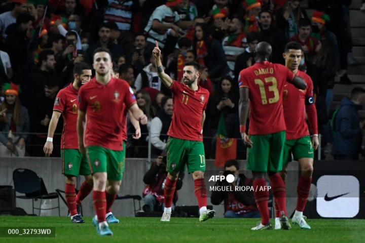 Dua Gol Bruno Fernandes Bawa Portugal Lolos ke Piala Dunia 2022