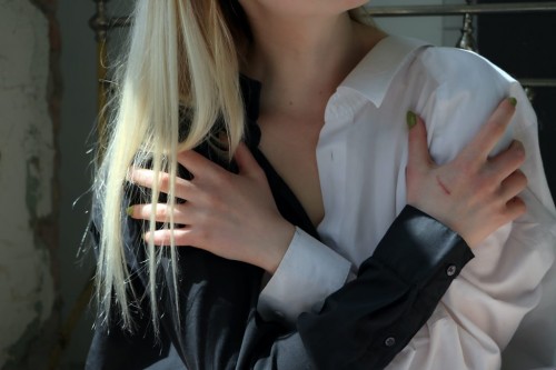 Diperingati Tiap 30 Maret, Ini 5 Mitos Gangguan Bipolar