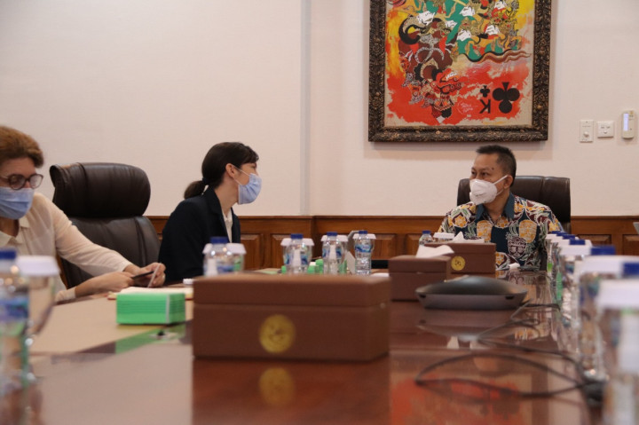 Perkuat Kerja Sama, Atase Pendidikan Kedubes Prancis Sambangi Unair