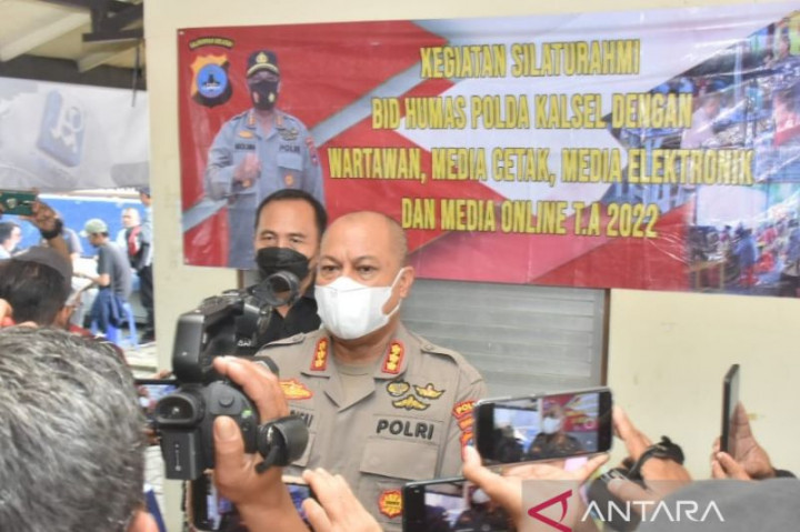 Bisnis Kayu Ilegal, Oknum Polisi Kalsel Setahun Tinggalkan Tugas