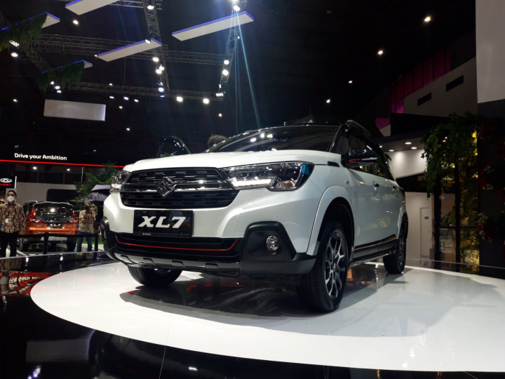 Varian Termewah XL7 Alpha FF Melantai di IIMS 2022, Segini Harganya