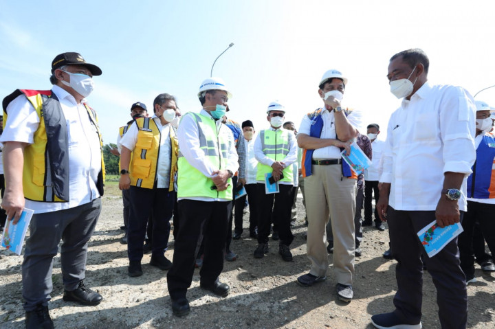Luhut: Tol Rangkasbitung Bakal Tingkatkan Ekonomi Banten
