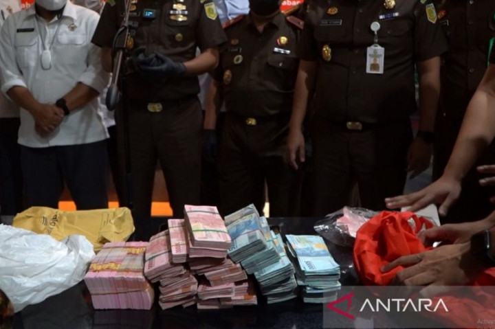 2 Oknum BPK Bekasi Terjaring OTT Dipecat