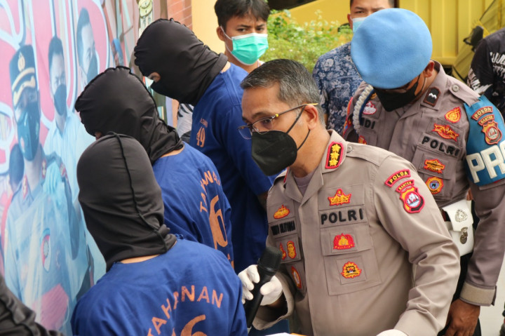 Polda Banten Tangkap 5 Spekulan Solar Bersubsidi