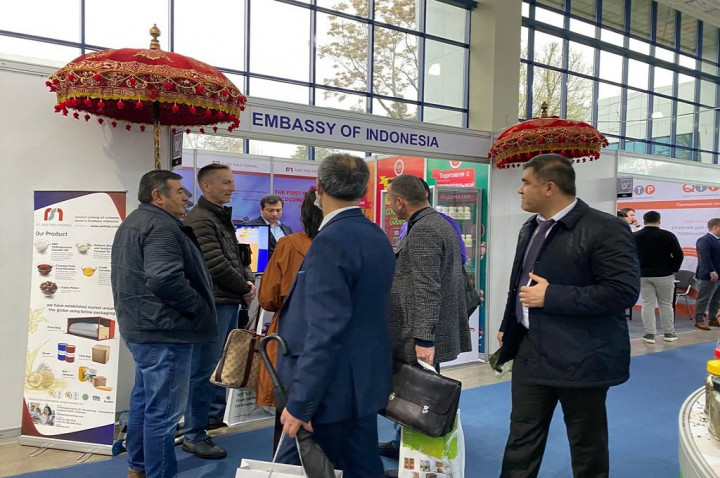 KBRI Tashkent Hadirkan Produk Indonesia di Pameran Industri Terbesar Uzbekistan