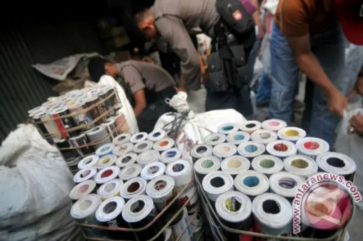 Pemkot Surabaya Larang Peredaran Petasan Selama Ramadan