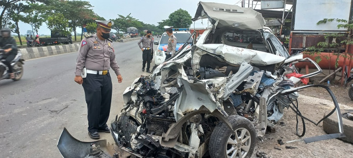 Begini Detik-detik Kecelakaan Maut di Pantura Cirebon