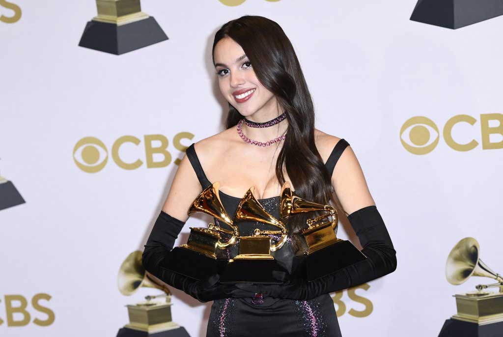 Daftar Lengkap Pemenang Grammy Awards 2022