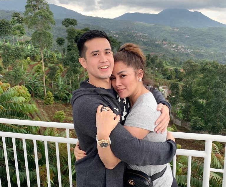 Olla Ramlan dan Aufar (Foto: instagram)
