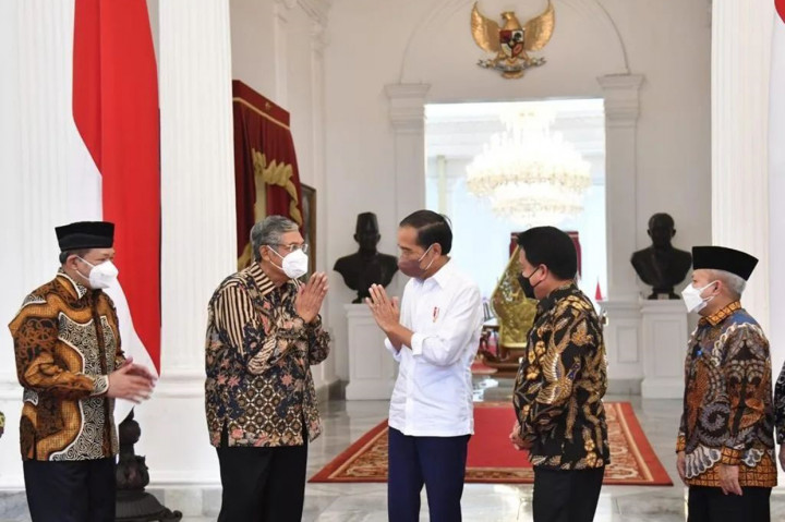Pansel Serahkan 24 Nama Calon Pengurus BPKH ke Jokowi