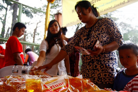 ID Food Guyur 17 Juta Liter Minyak Goreng ke Pasar