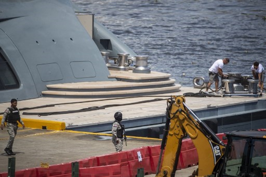 Sebuah kapal pesiar Rusia berada di pelabuhan Republik Dominika. (Erika SANTELICES / AFP)