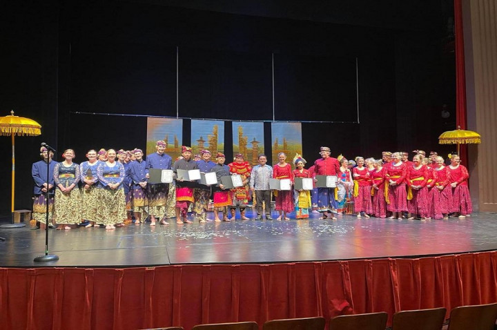 Warga AS Tampil Memukau dalam Acara 20 Tahun Gamelan Bali di Montana
