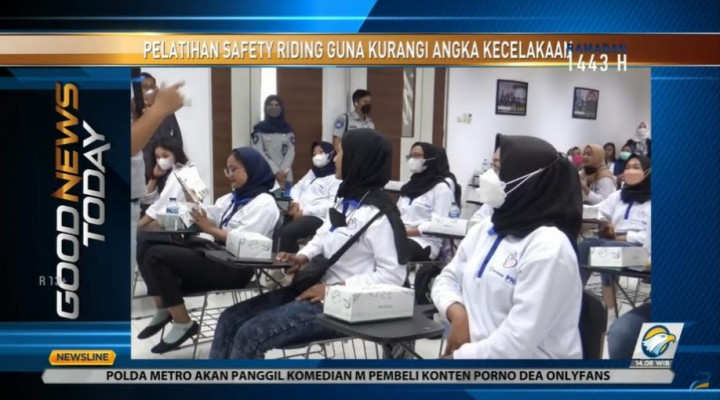 Polda DIY Beri Pelatihan <i>Safety Riding</i> untuk Perempuan Pekerja
