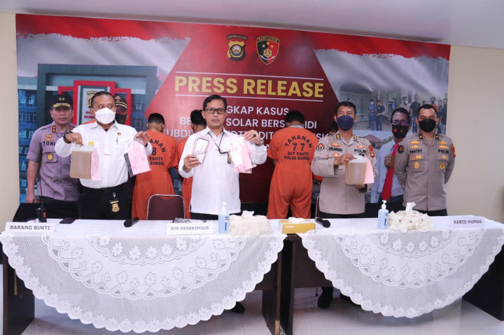 Polda Sumsel Ungkap Kasus Penimbunan Solar Bersubsidi