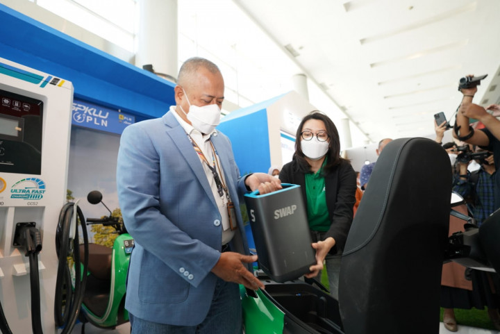 PLN & Grab Berkolaborasi, Siapkan SPBKLU Di Banyak Titik