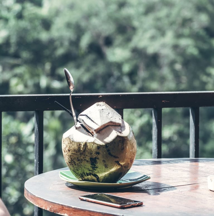 Minum Air Kelapa setelah Olahraga, Apa Memang Bermanfaat?