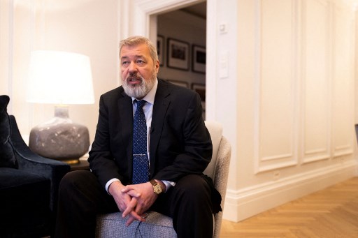 Jurnalis Rusia Peraih Nobel Dmitry Muratov Diserang di Kereta