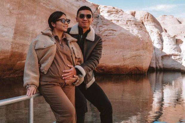 Nikita Willy Melahirkan di Amerika, Ini Wajah Bayinya