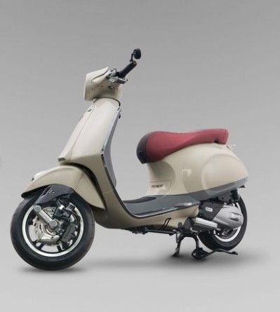 Bagi-bagi 100 Vespa Gratis, Arief Muhammad: Ini Uangnya Halal