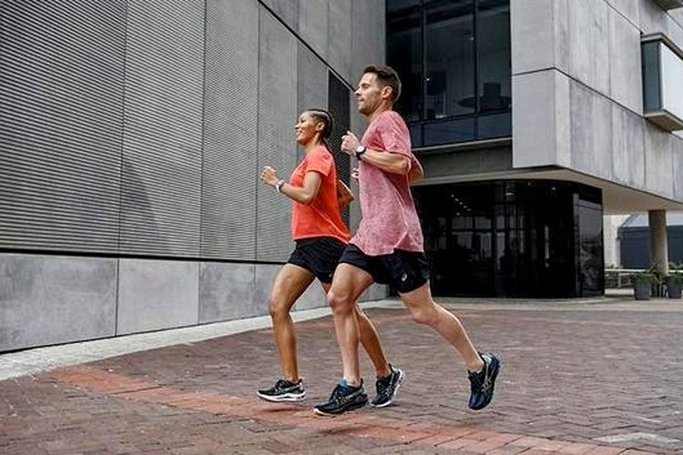 Olahraga dan minum vitamin untuk menjaga pertahanan tubuh (Foto: instagram)