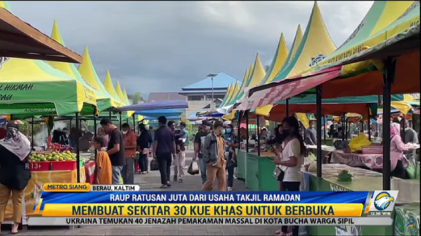 Jual Takjil, Omset Pedagang Ini Tembus Puluhan Juta Per Hari