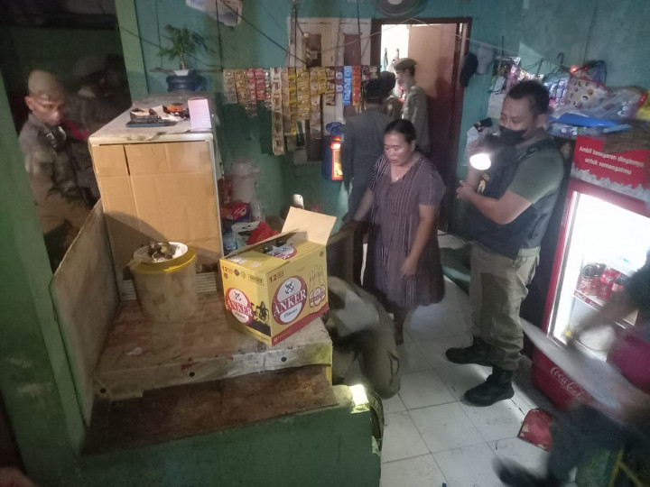 Grebek Tempat Hiburan Malam, 23 PSK Turut Terjaring