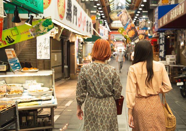 Ngabuburit: Mengenal Kata dan Tips Aman Melakukannya Saat Covid-19 Melanda