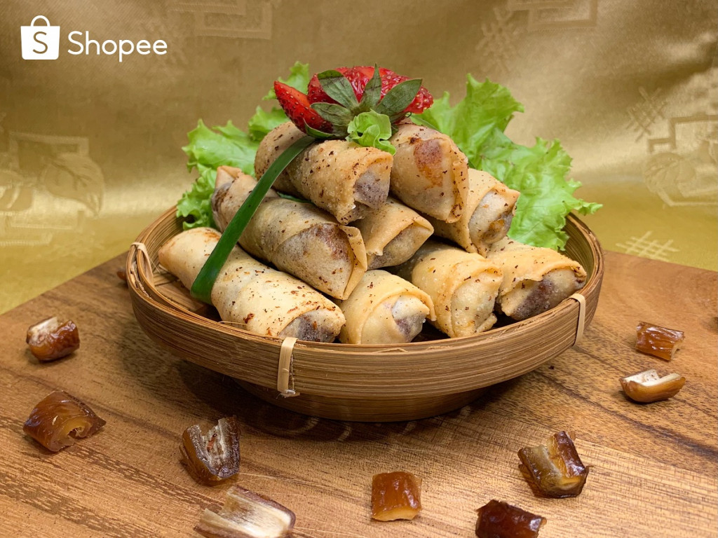  'Lu Maju' atau Lumpia Kurma Maju ala Sisca Soewitomo. (Foto: Shopee)