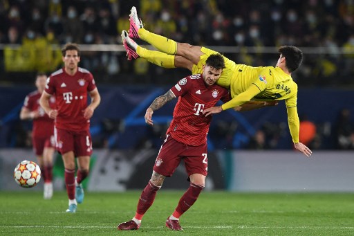 Pertemuan pertama Bayern Munchen vs Villarreal di perempat final Liga Champions 2021/2022 (Christof STACHE / AFP)