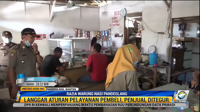 Satpol PP Ancam Tutup Warung Jika Tak Terapkan Jam Operasional