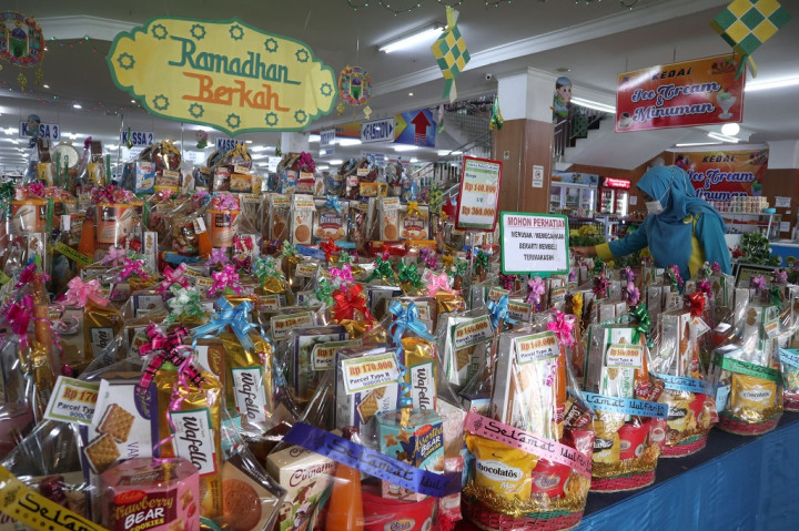 Cegah Kantong Jebol dari Berbagi Hamper