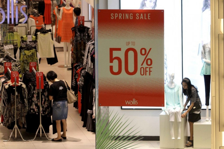 Pemprov DKI Larang Kegiatan <i>Midnight Sale</i> di Mal