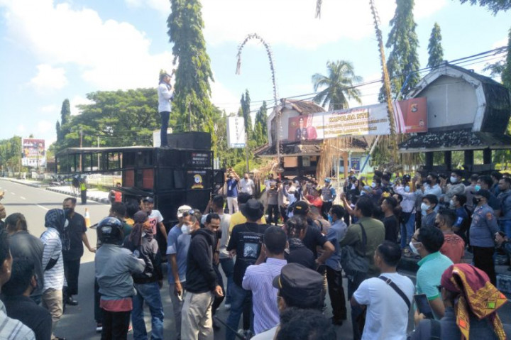 Polisi Diminta Bebaskan Korban Begal yang Ditetapkan Tersangka