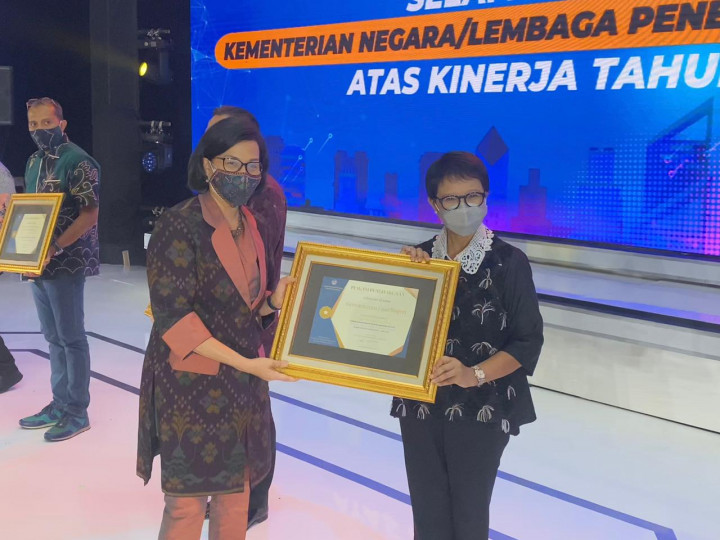 Kinerja Anggaran Kemenlu Raih Peringkat 2 Terbaik Sepanjang Anggaran 2021