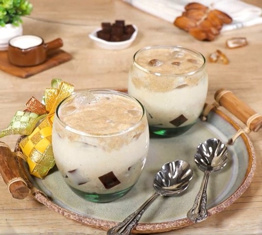 Susu Jeli Kurma, Segar dan Cocok untuk Takjil
