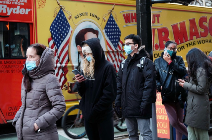 Hakim di Florida Cabut Mandat Penggunaan Masker