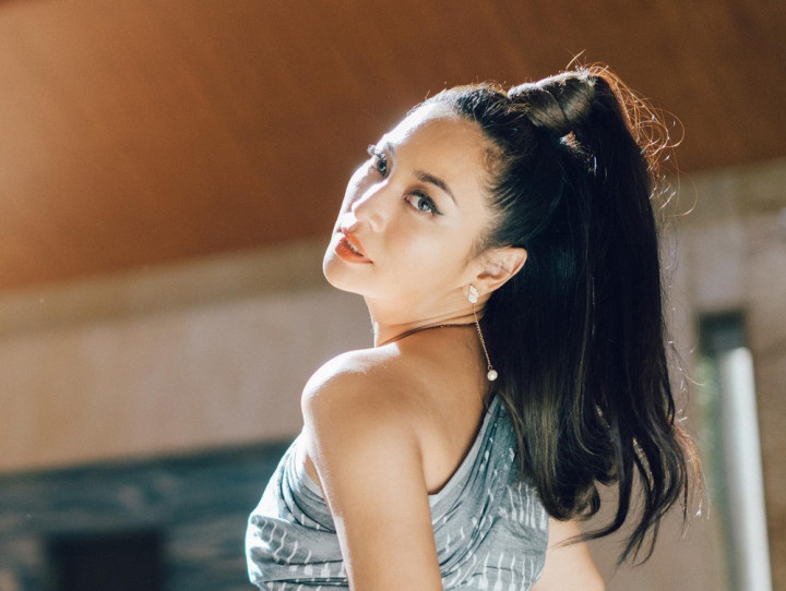 Hesti Purwadinata Beberkan Identitas Dirinya Keturunan Bangsawan