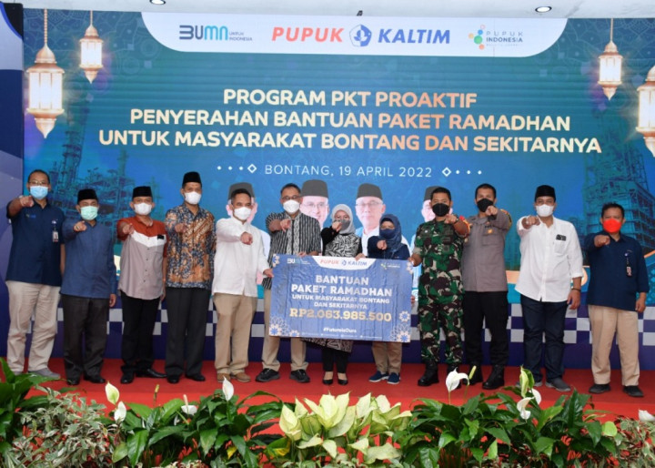 Momen Ramadan, PKT Salurkan Bantuan Senilai Rp2,06 Miliar