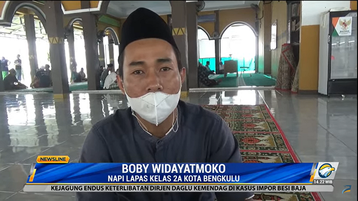 Napi Narkotika Hijrah dengan Ajarkan Ngaji Napi Lainnya