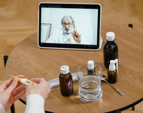 SehatQ membantu kamu berkonsultasi online dan penuhi kebutuhan obat dan vitamin. (Foto: Ilustrasi/Pexels.com)